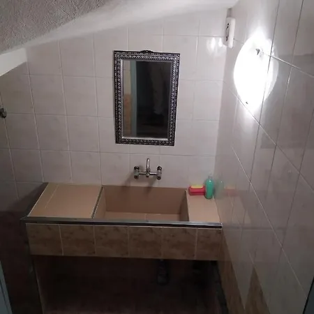 Daire стоенчо хаджииванов,10 *